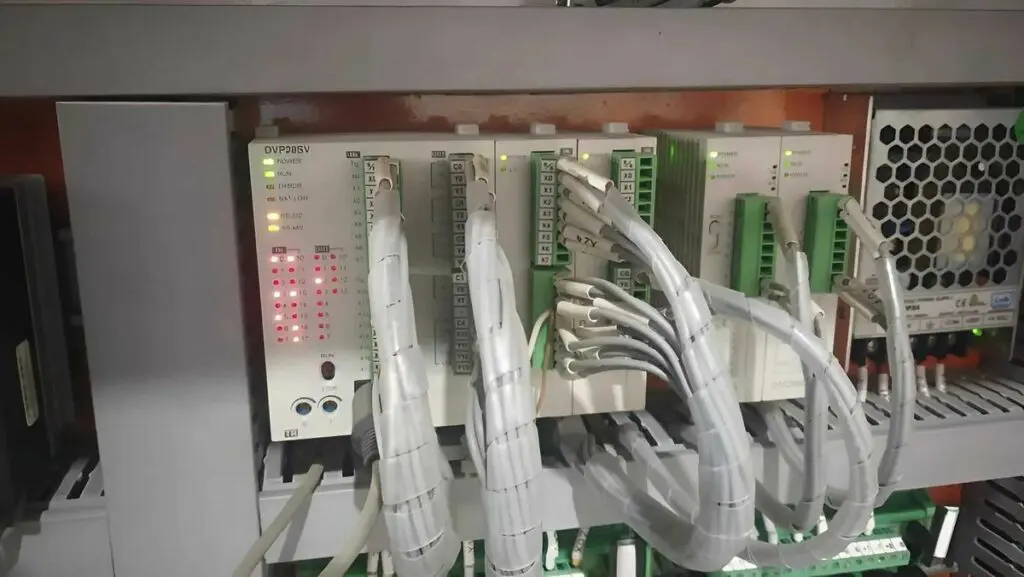 обслуживание ПЛК и промышленных контроллеров