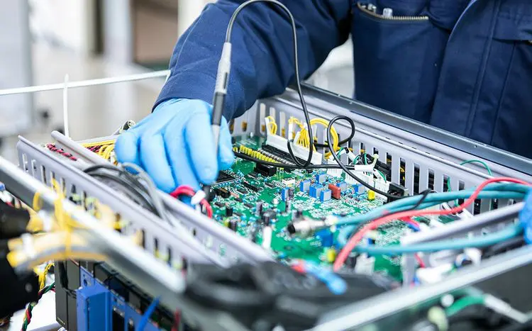 руководство по ремонту промышленных компьютеров